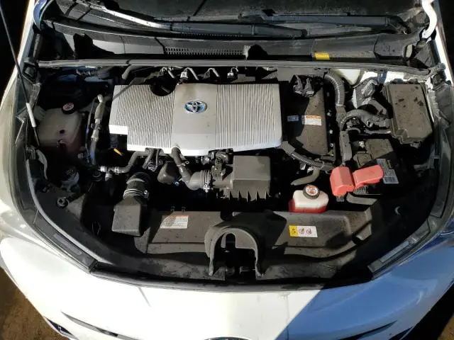 2016 TOYOTA PRIUS   