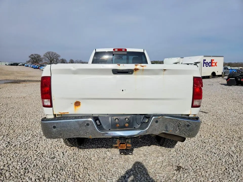 2016 RAM 3500 SLT  