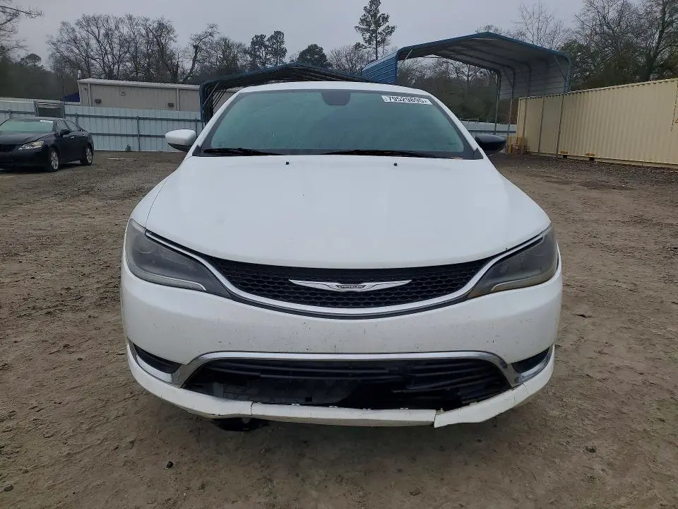 2017 CHRYSLER 200   