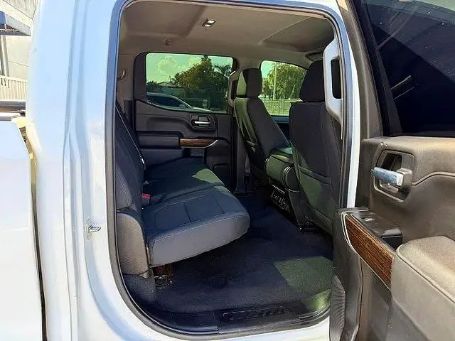 2021 GMC SIERRA K1500 SLE  