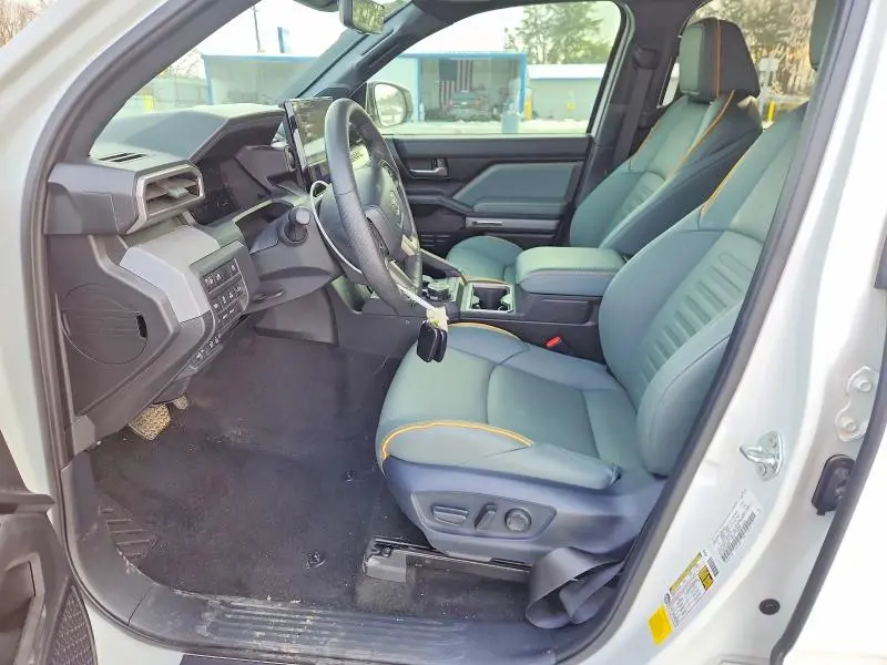 2024 TOYOTA TACOMA DOUBLE CAB  