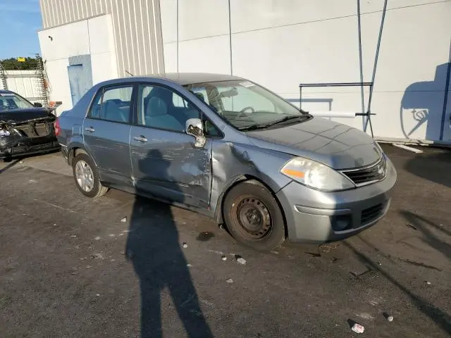 2010 NISSAN VERSA S  