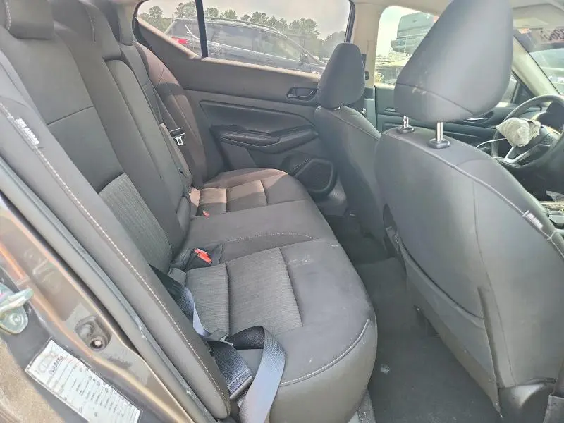 2024 NISSAN ALTIMA SV  