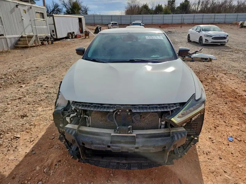 2020 NISSAN MAXIMA SV  