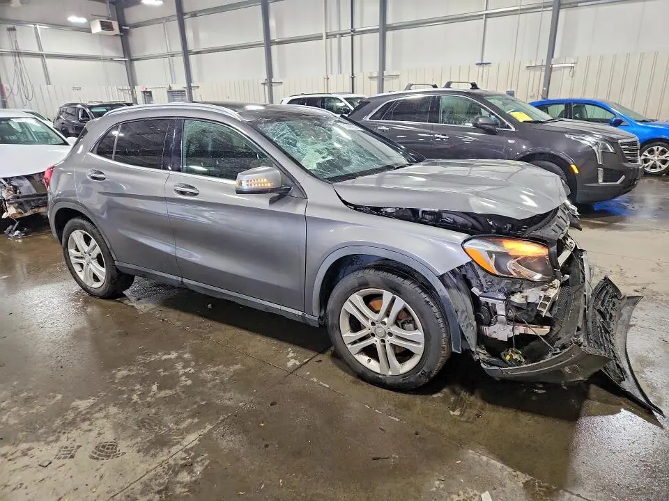 2016 MERCEDES-BENZ GLA 250 4MATIC  