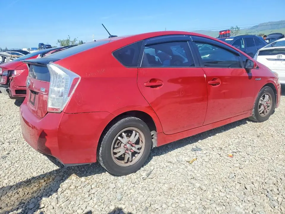 2010 TOYOTA PRIUS II  