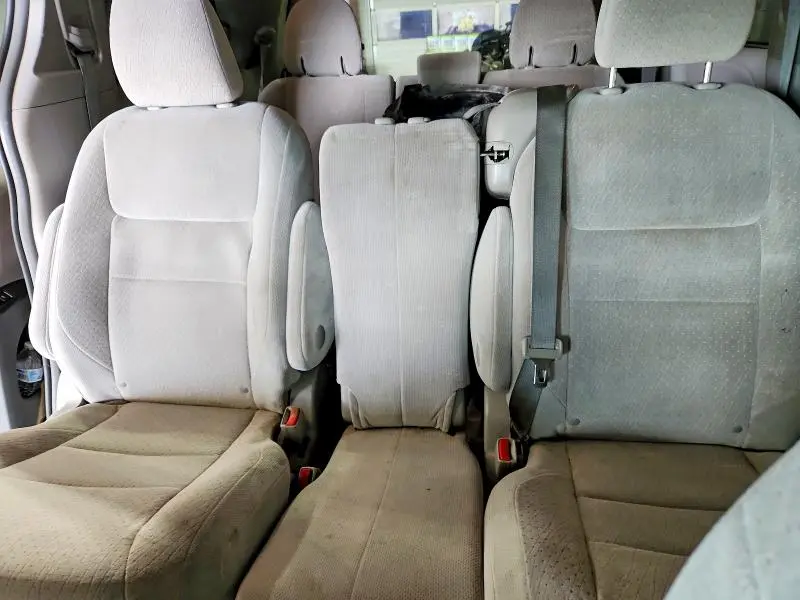 2015 TOYOTA SIENNA LE 8-PASSENGER  