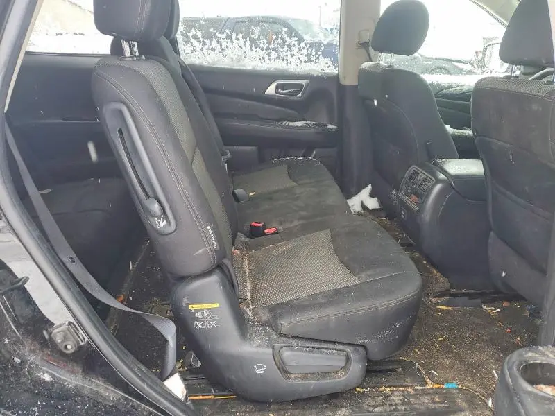 2018 NISSAN PATHFINDER S  