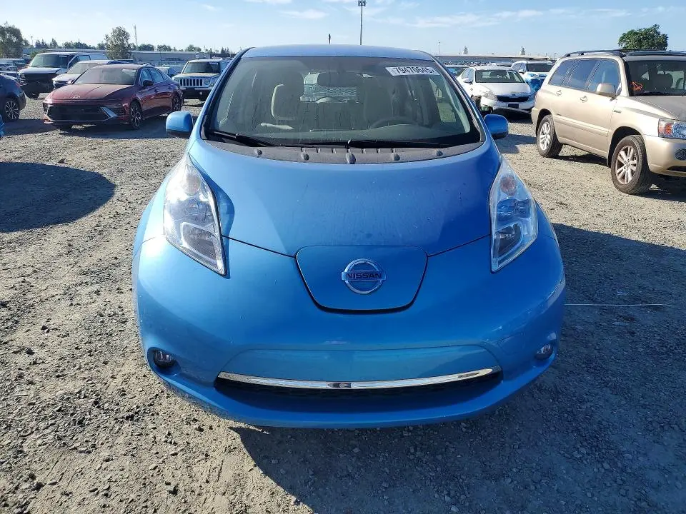 2012 NISSAN LEAF SV  