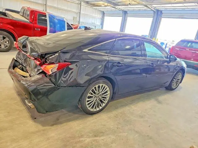 2021 TOYOTA AVALON LIMITED  