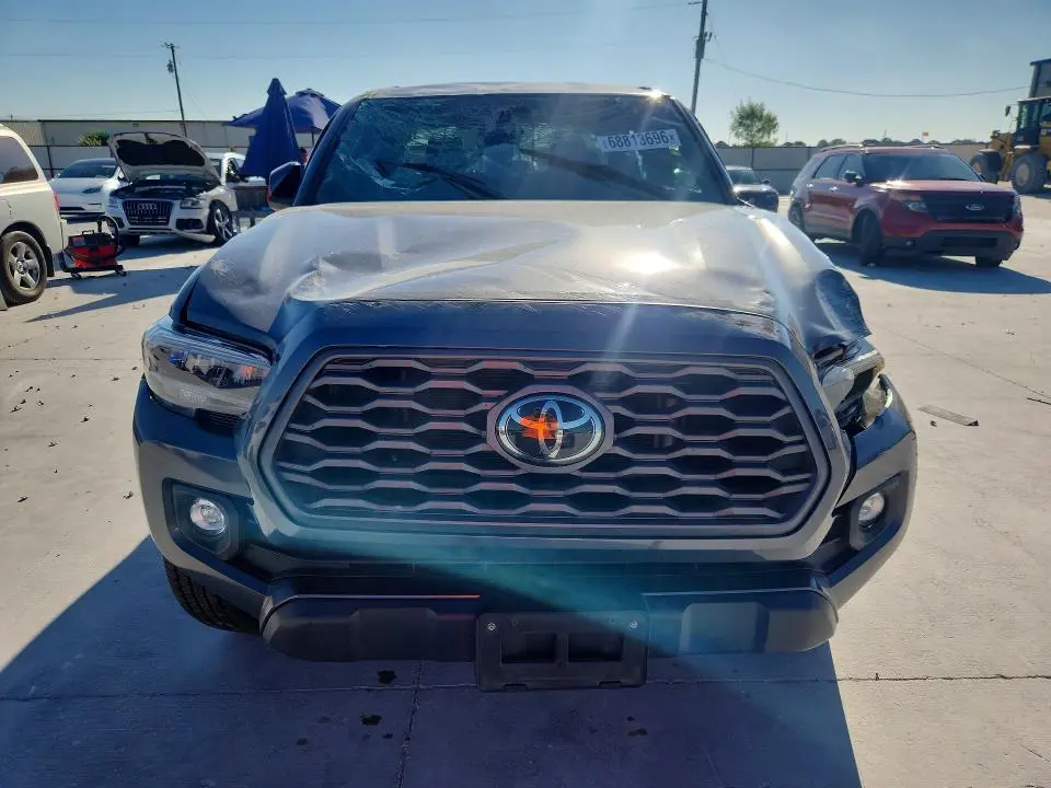 2021 TOYOTA TACOMA TRD OFF-ROAD  
