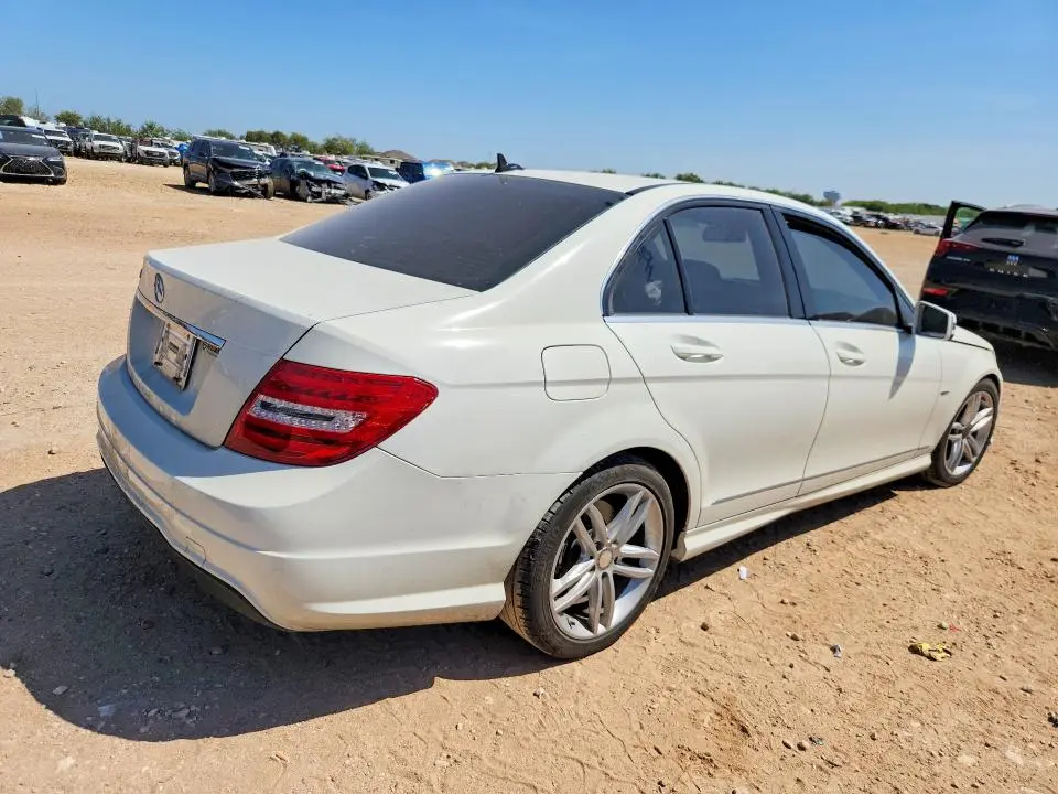 2012 MERCEDES-BENZ C 250  