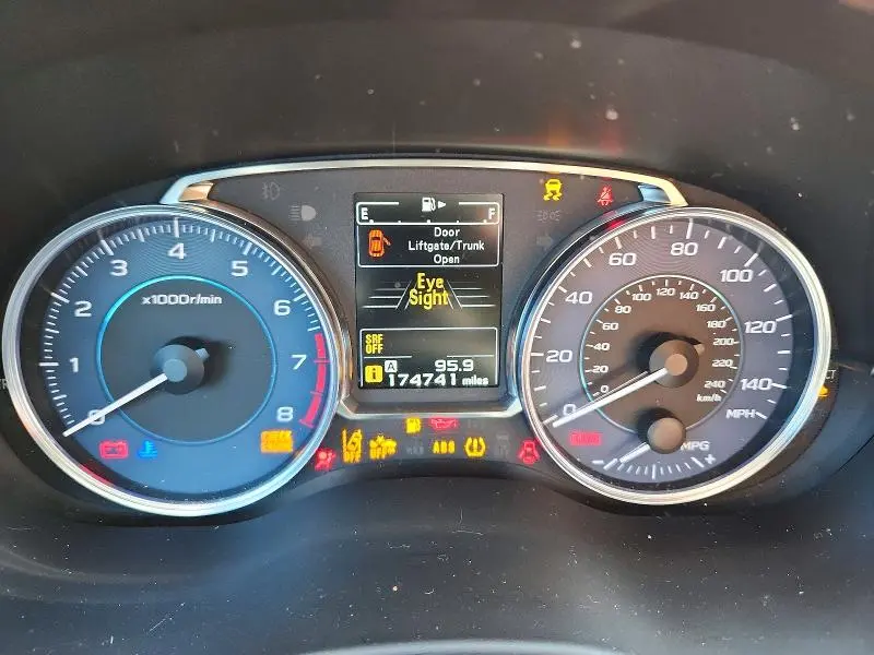 2016 SUBARU CROSSTREK LIMITED  