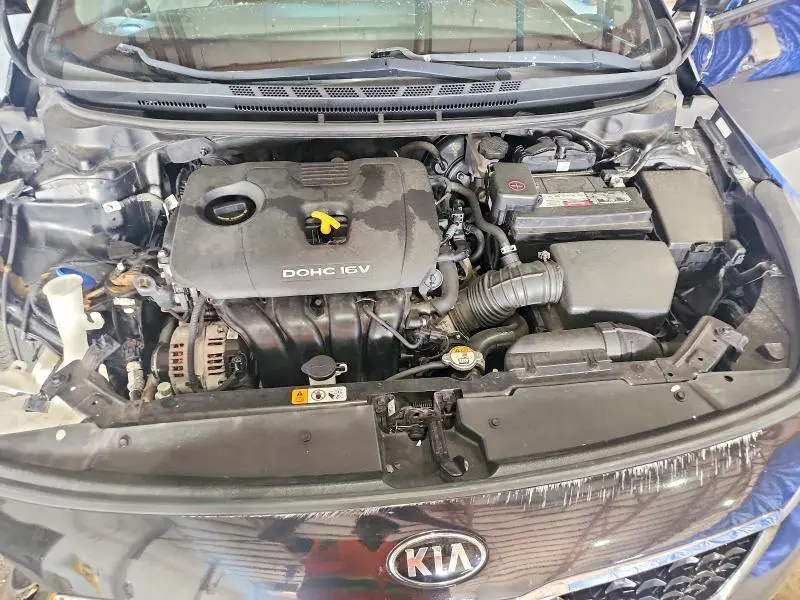 2017 KIA FORTE LX  