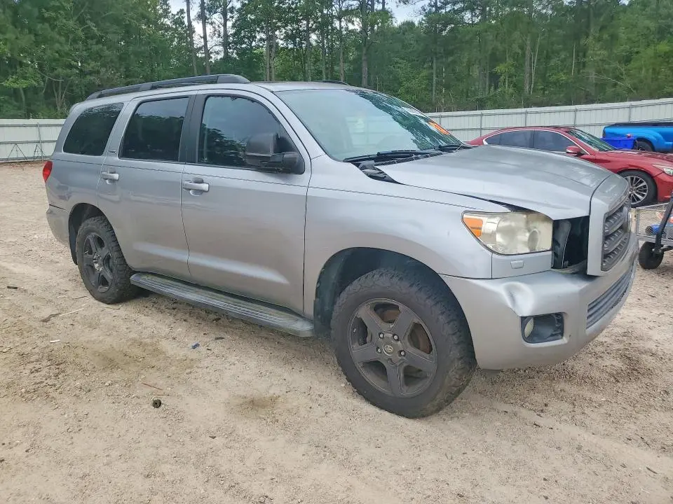 2012 TOYOTA SEQUOIA SR5  