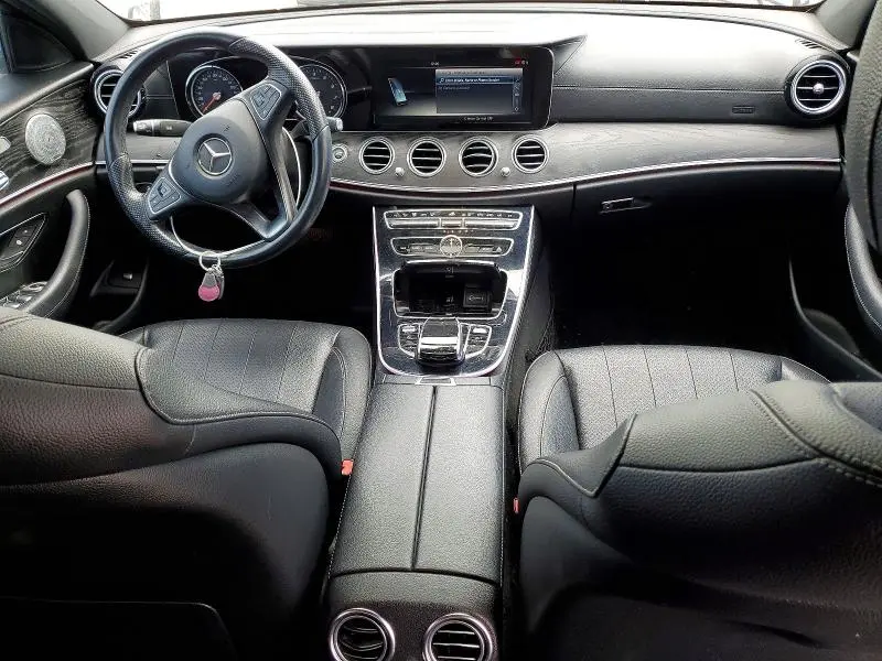 2017 MERCEDES-BENZ E 300  