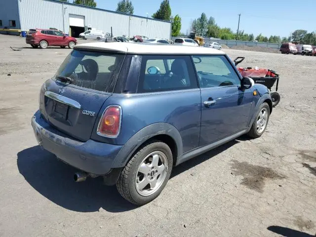 2010 MINI COOPER   