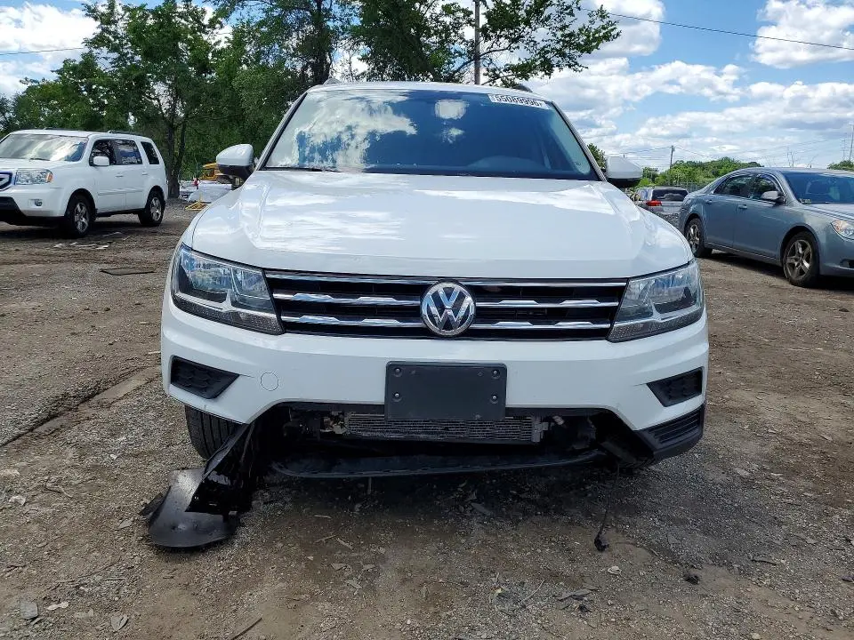 2020 VOLKSWAGEN TIGUAN SE  