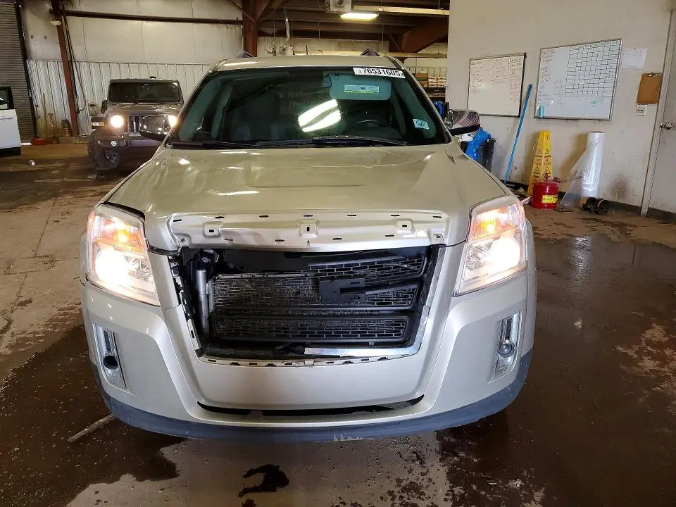 2015 GMC TERRAIN SLE  