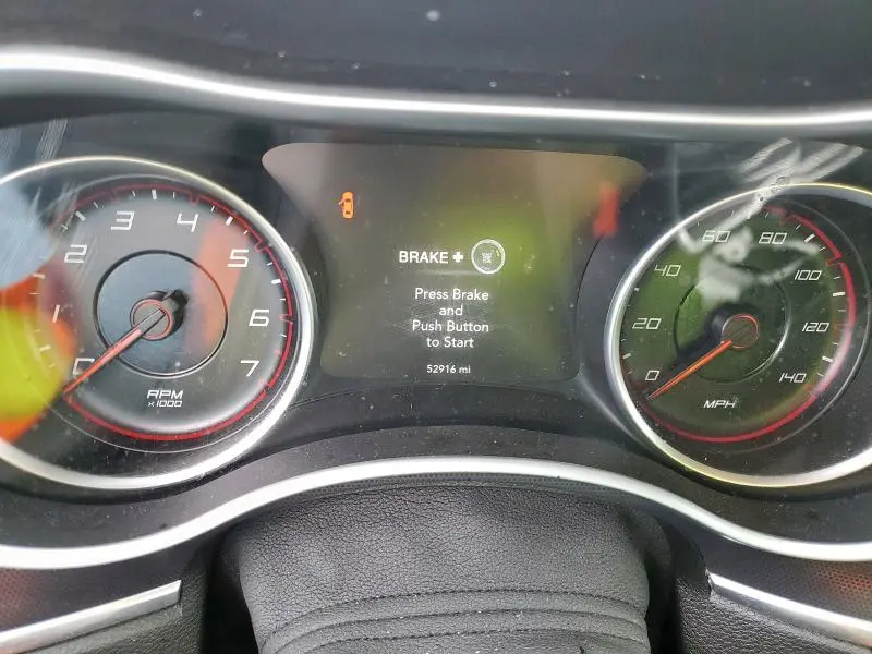 2016 DODGE CHARGER SXT  