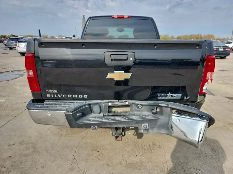 2011 CHEVROLET SILVERADO C1500 LT  