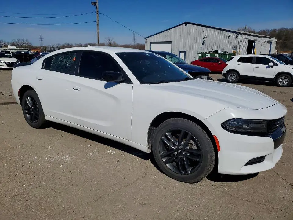 2019 DODGE CHARGER SXT  