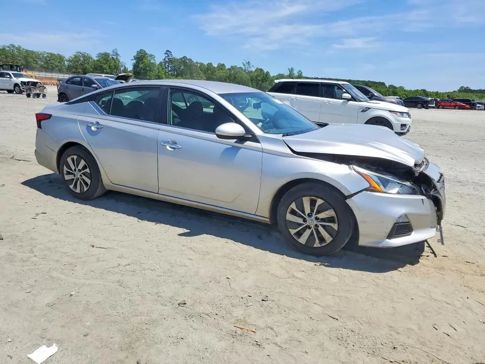 2019 NISSAN ALTIMA S  