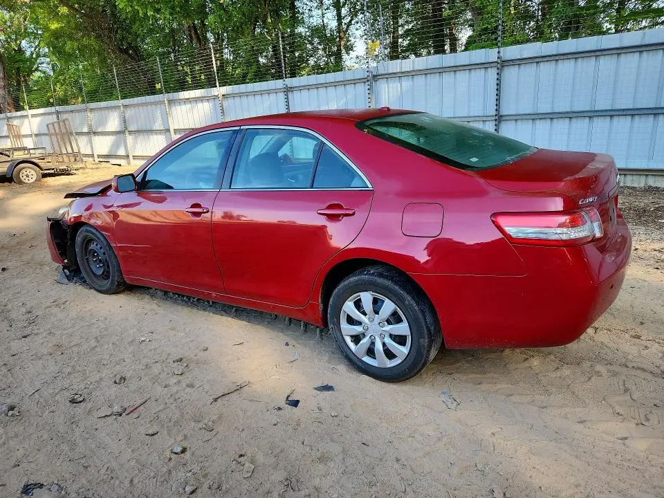 2011 TOYOTA CAMRY LE  