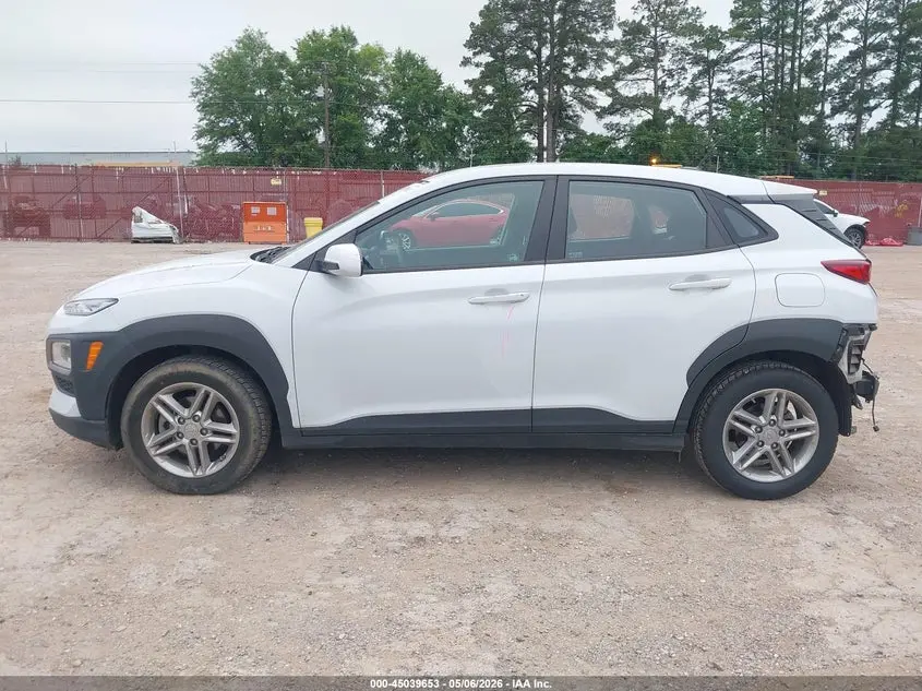 2021 HYUNDAI KONA SE