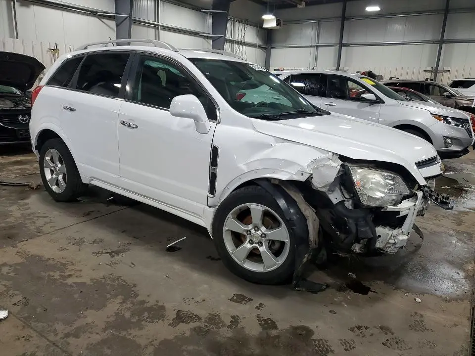 2014 CHEVROLET CAPTIVA LT  