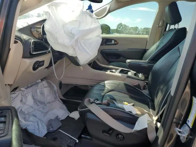 2022 CHRYSLER PACIFICA LIMITED  