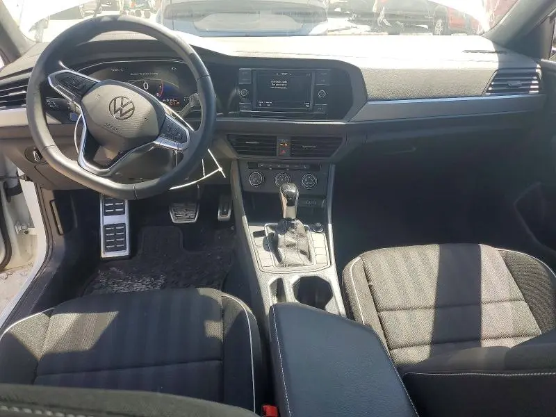 2024 VOLKSWAGEN JETTA SPORT  