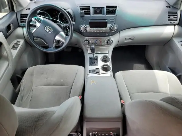 2012 TOYOTA HIGHLANDER BASE  