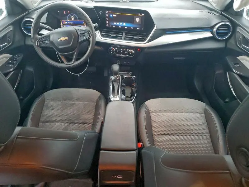2025 CHEVROLET TRAX 1LT  