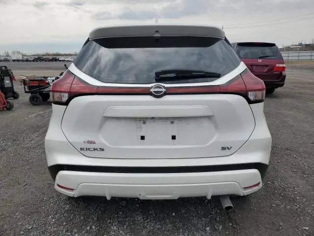 2022 NISSAN KICKS SV  