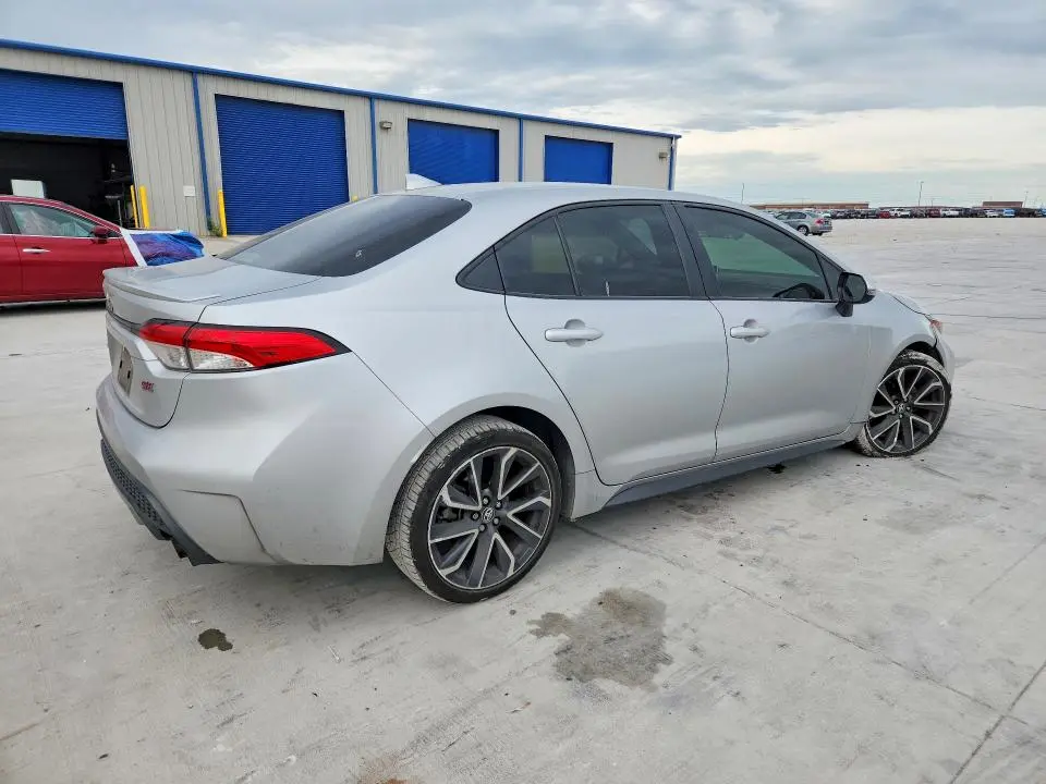 2021 TOYOTA COROLLA SE  