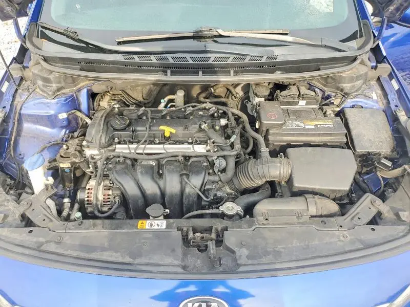 2017 KIA FORTE LX  