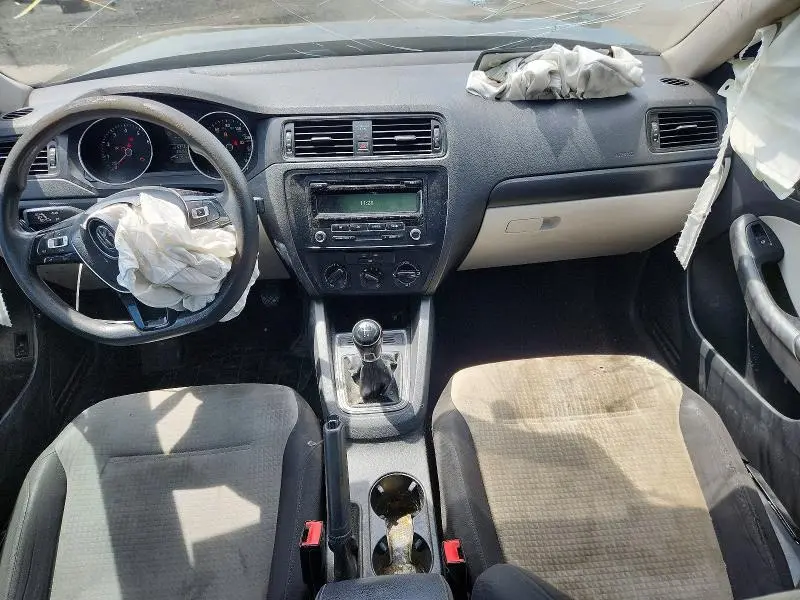 2015 VOLKSWAGEN JETTA BASE  