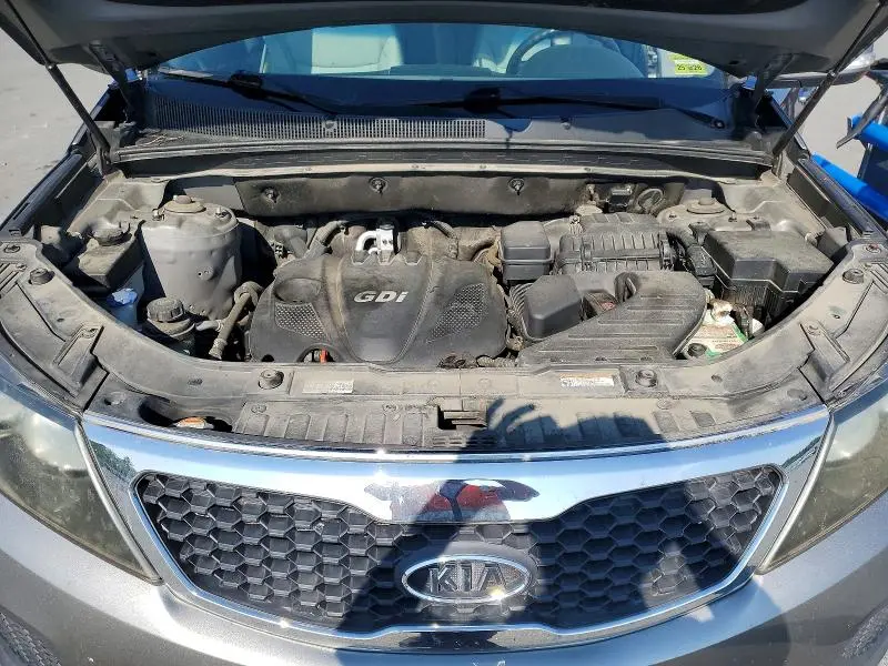 2012 KIA SORENTO LX  