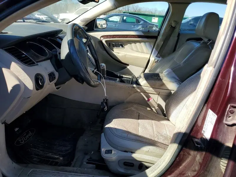 2011 FORD TAURUS LIMITED  