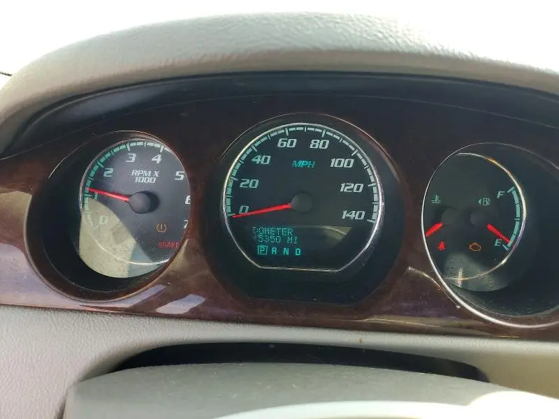 2010 BUICK LUCERNE CX  