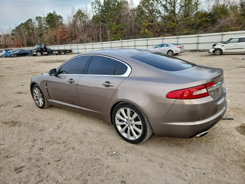 2010 JAGUAR XF PREMIUM  