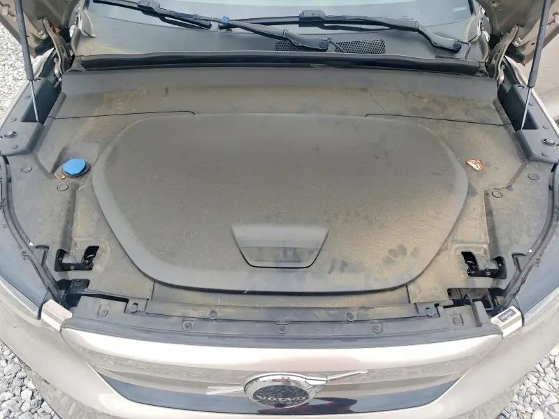 2023 VOLVO XC40 RECHARGE PLUS  