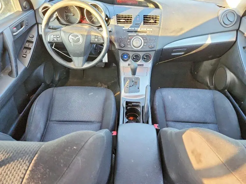2010 MAZDA 3 I  