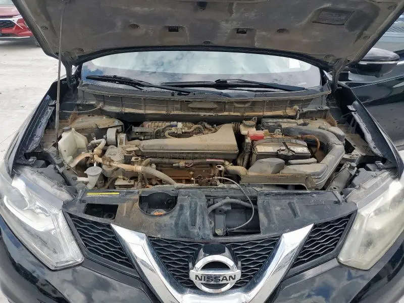 2015 NISSAN ROGUE S  