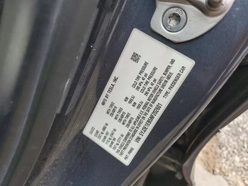 2022 TESLA MODEL 3   