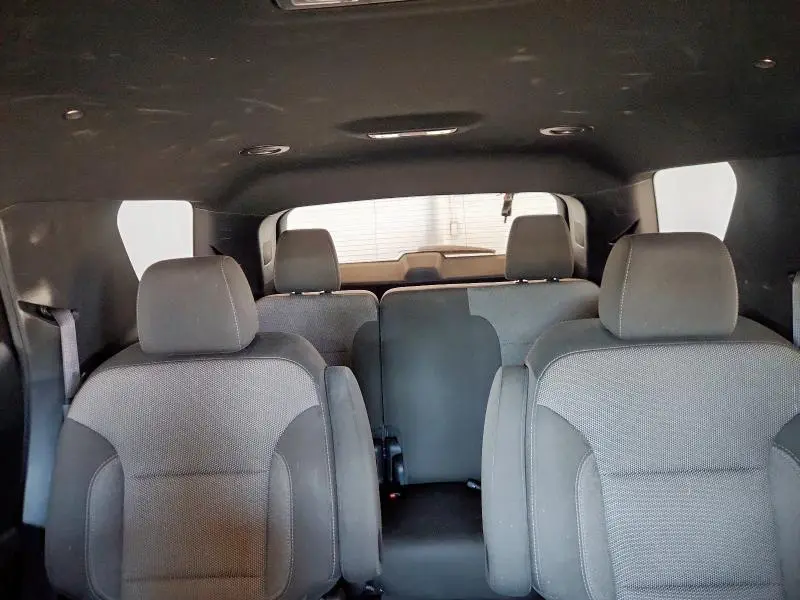 2023 CHEVROLET TRAVERSE LT  