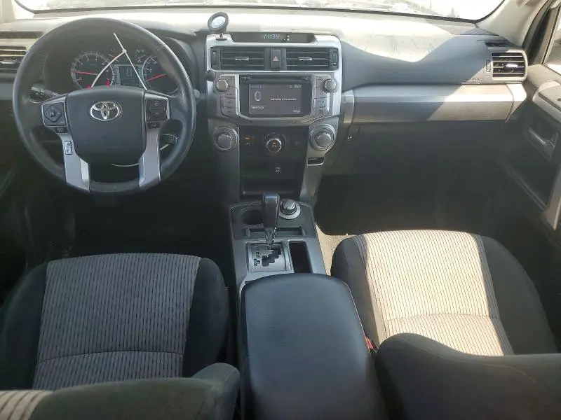 2017 TOYOTA 4RUNNER SR5  