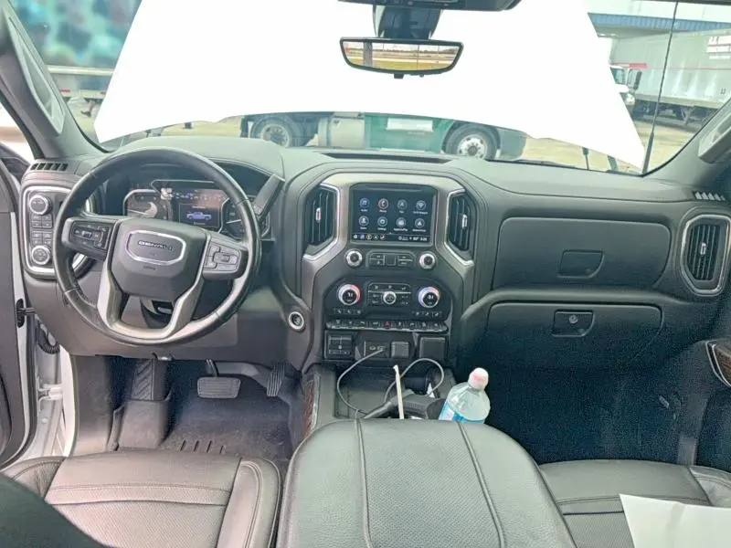 2023 GMC SIERRA K2500 DENALI  