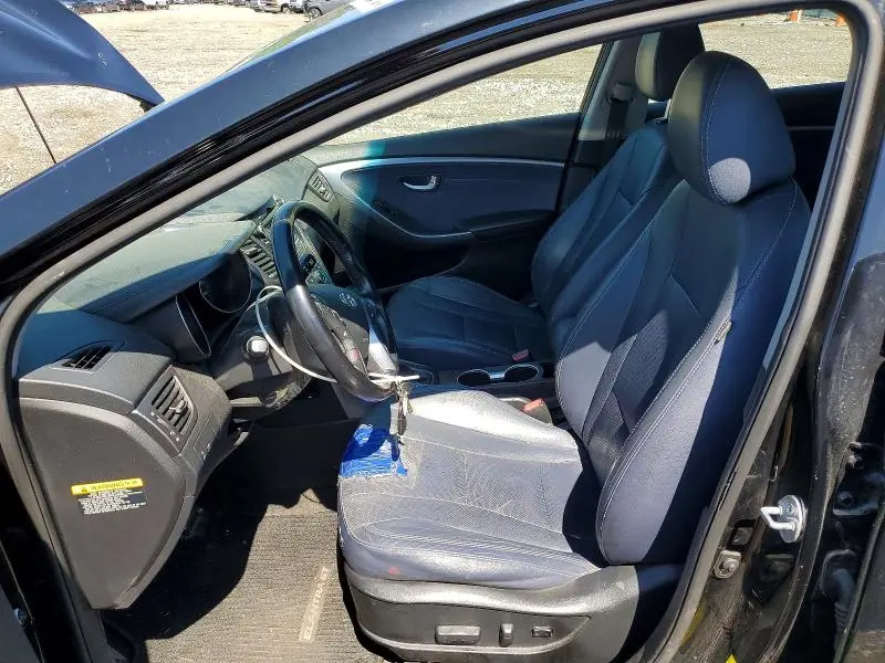 2013 HYUNDAI ELANTRA GT BASE  